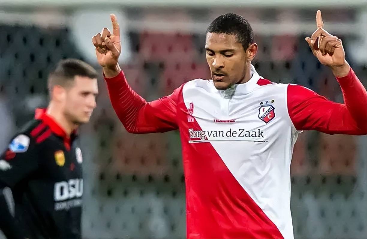 上连续击败 上连续击败